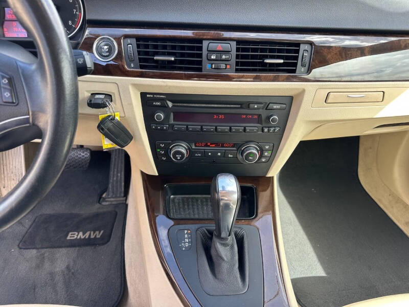 2012 BMW 3 Series 328i