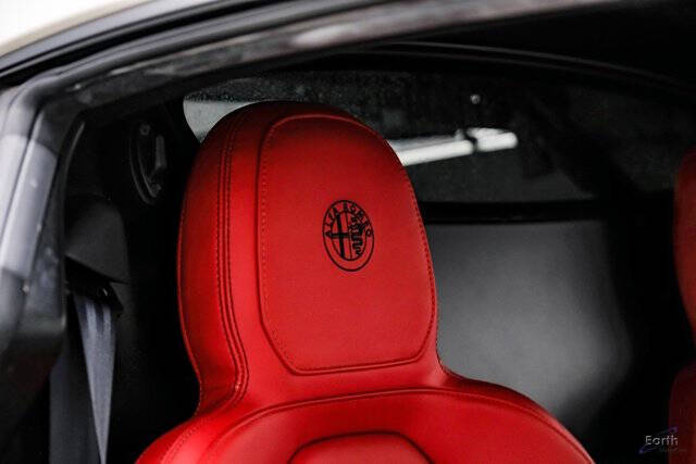 2015 Alfa Romeo 4C