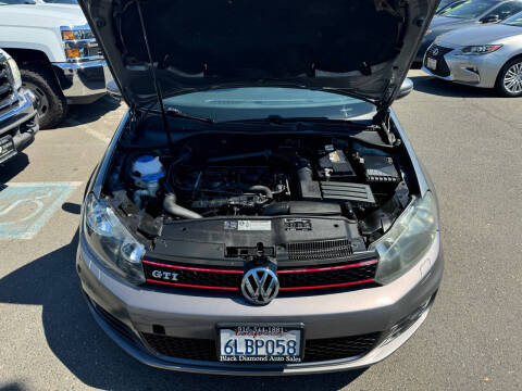 2010 Volkswagen GTI Base PZEV