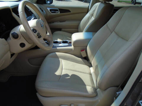 2014 Nissan Pathfinder Platinum