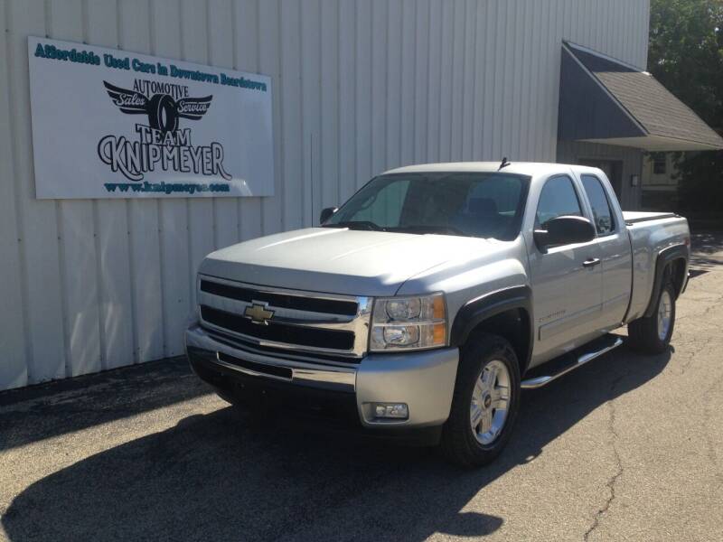 2011 Chevrolet Silverado 1500 for sale at Team Knipmeyer in Beardstown IL