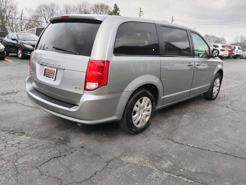2018 Dodge Grand Caravan SE Plus