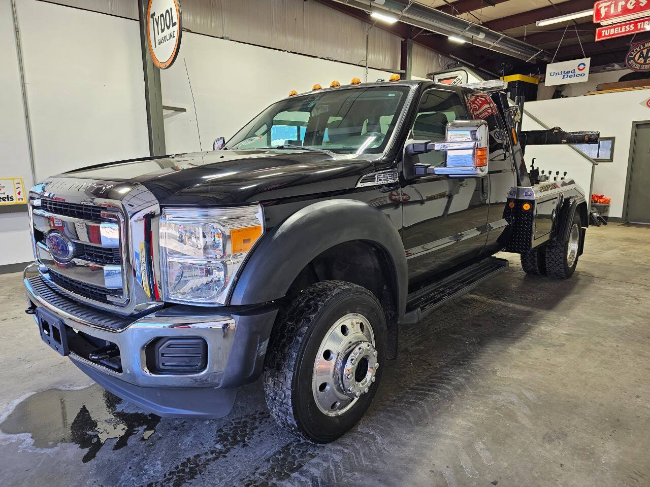 2016 Ford F-550 Super Duty 8