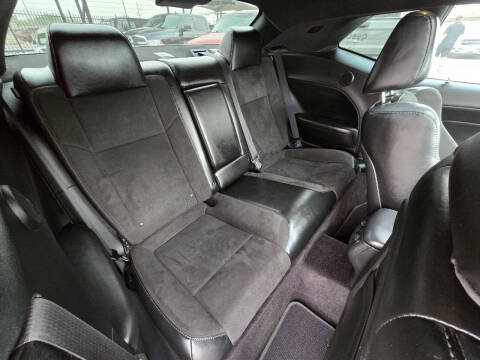 2018 Dodge Challenger R/T Plus