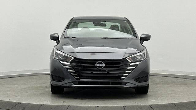 2023 Nissan Versa SV