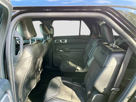 2022 Ford Explorer ST