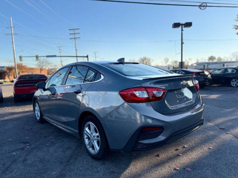 2017 Chevrolet Cruze LT Auto