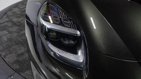 2025 Aston Martin Vanquish