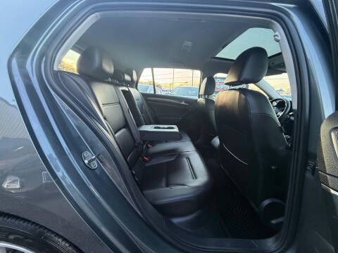 2020 Volkswagen Golf TSI