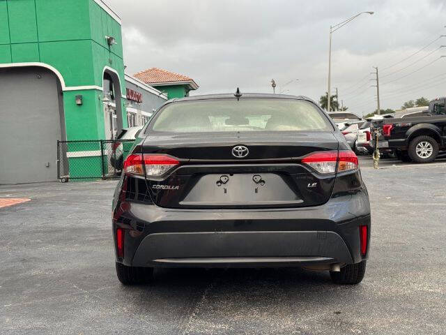 2020 Toyota Corolla LE