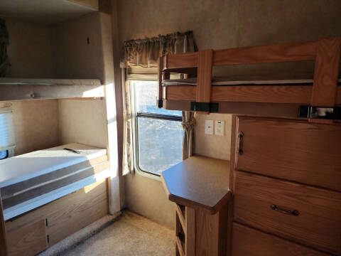 2006 Cedar Creek Silverback