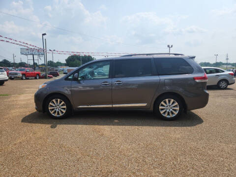 2014 Toyota Sienna for sale at Frontline Auto Sales in Martin TN