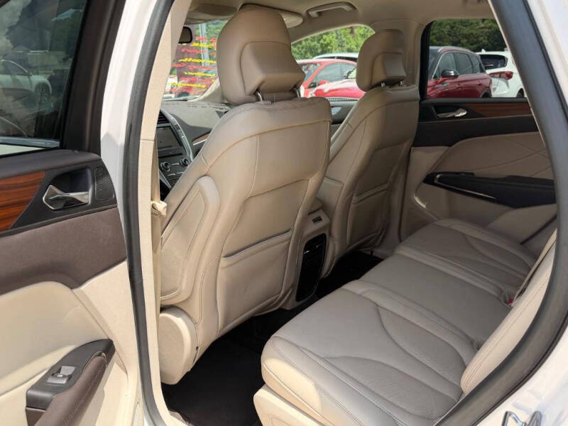 2017 Lincoln MKC Select
