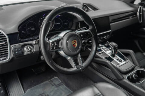 2022 Porsche Cayenne Coupe