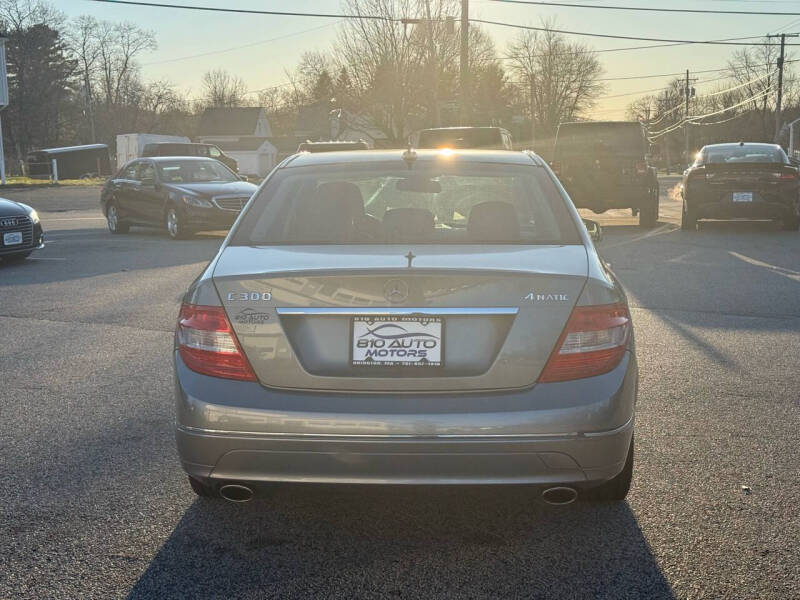 2010 Mercedes-Benz C-Class C300 Luxury photo 6