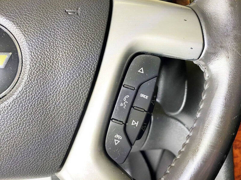 2012 Chevrolet Avalanche LT