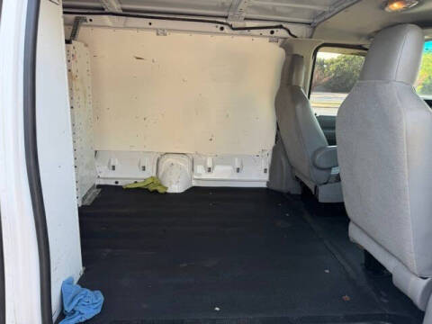 2013 Ford E-Series E-350 SD