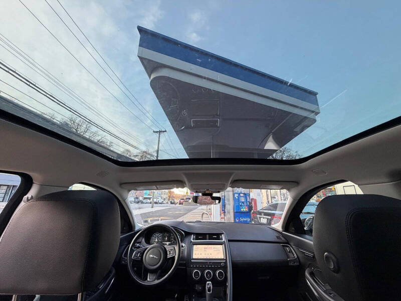 2018 Jaguar E-PACE P250 SE