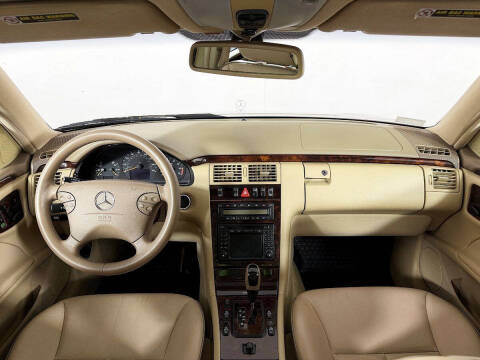 2001 Mercedes-Benz E-Class E 320 4MATIC