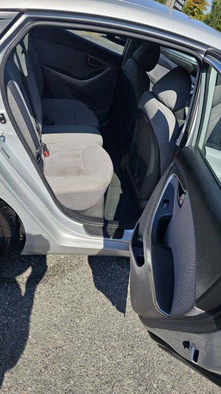 2011 Hyundai Elantra GLS