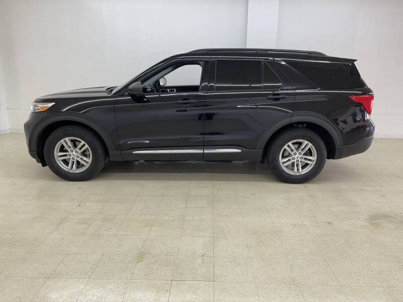 Used 2021 Ford Explorer XLT with VIN 1FMSK8DH6MGB30472 for sale in Celina, OH