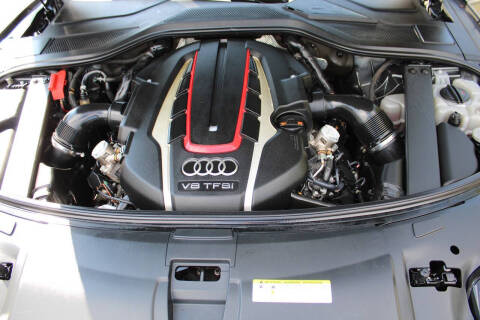 2013 Audi S8 4.0T quattro