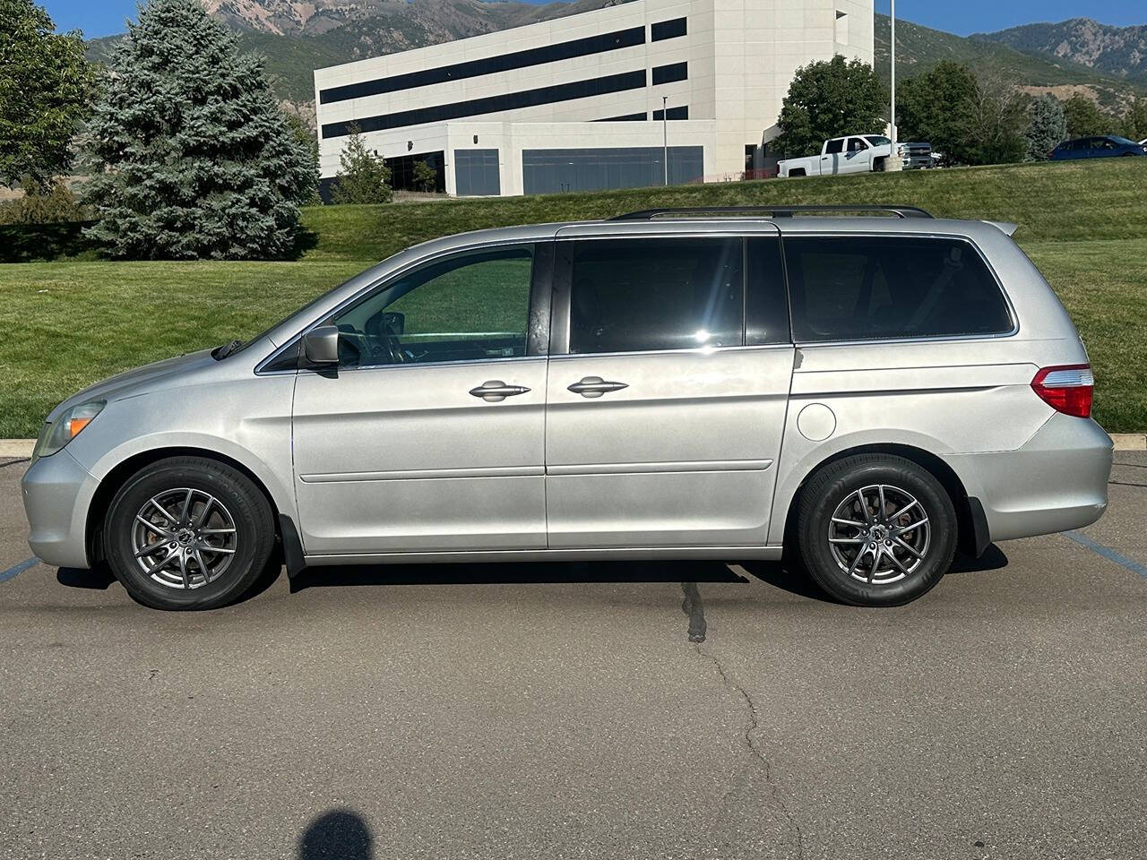 2007 Honda Odyssey for sale at DRIVE N BUY AUTO SALES in OGDEN, UT