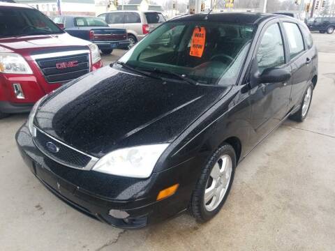 2007 Ford Focus for sale at SpringField Select Autos in Springfield IL