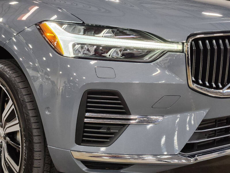 2023 Volvo XC60 Recharge T8 Plus Bright Theme