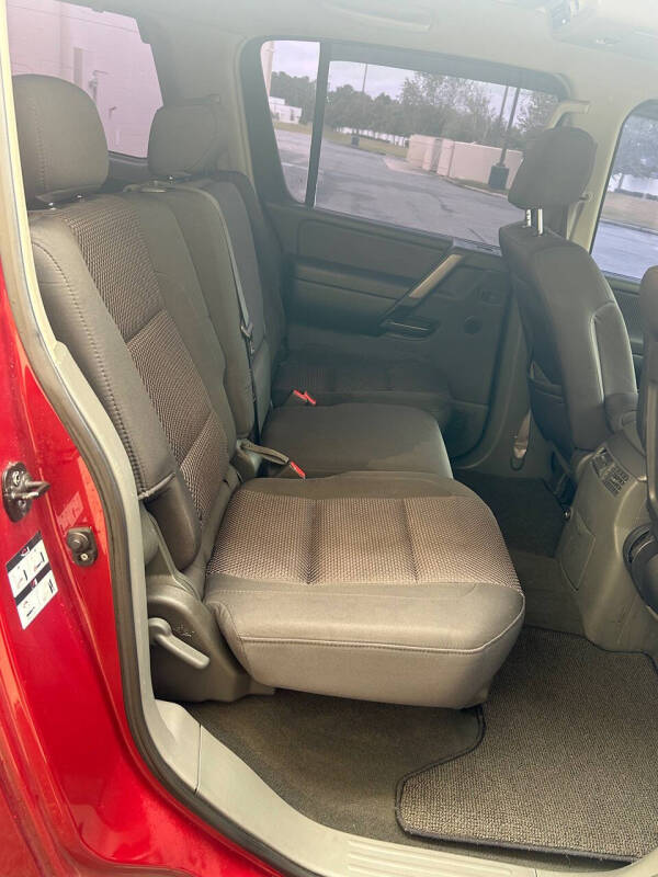 2005 Nissan Armada SE