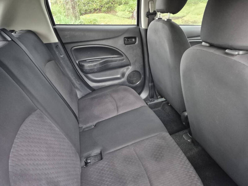 2018 Mitsubishi Mirage ES