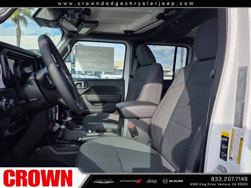 2025 Jeep Gladiator Willys