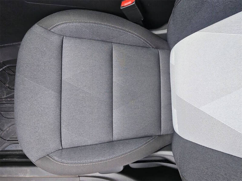 2025 Chevrolet Trax RS