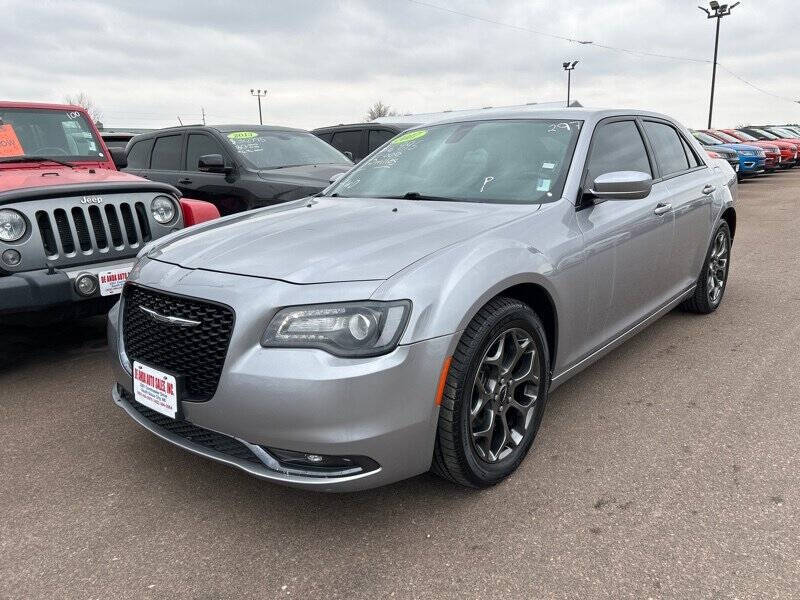 2017 Chrysler 300 for sale at De Anda Auto Sales in South Sioux City NE