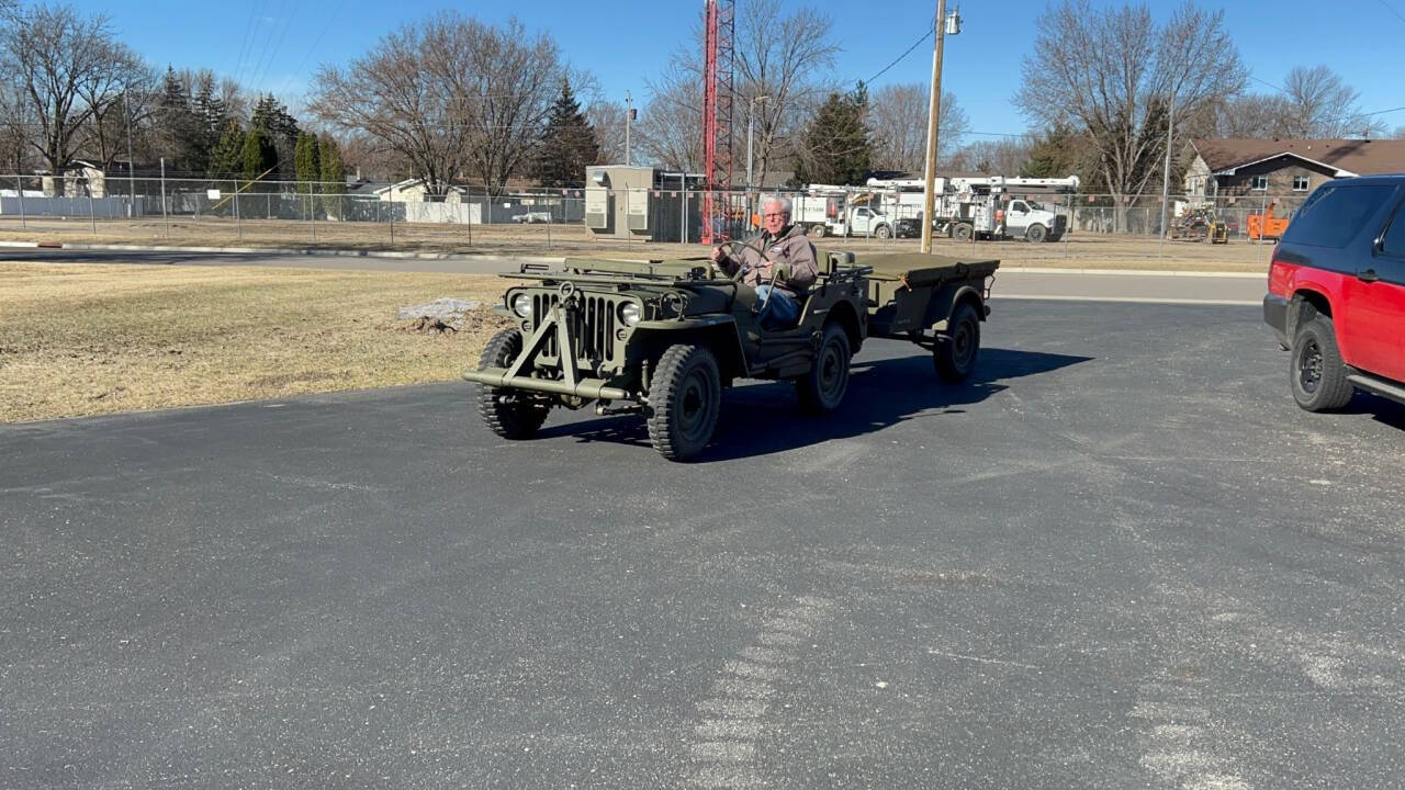 1942 Willys MB Jeep 17