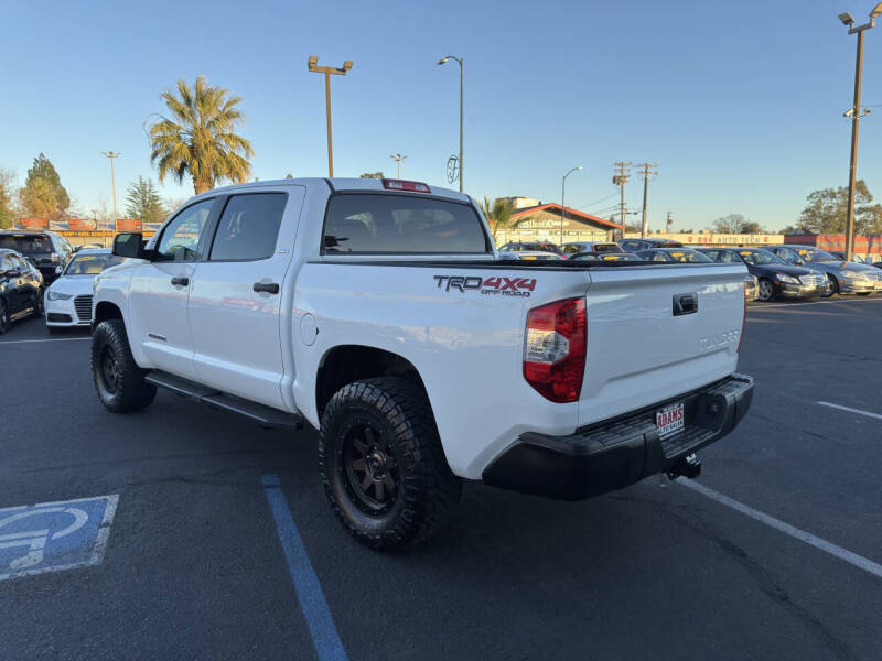 2016 Toyota Tundra SR5