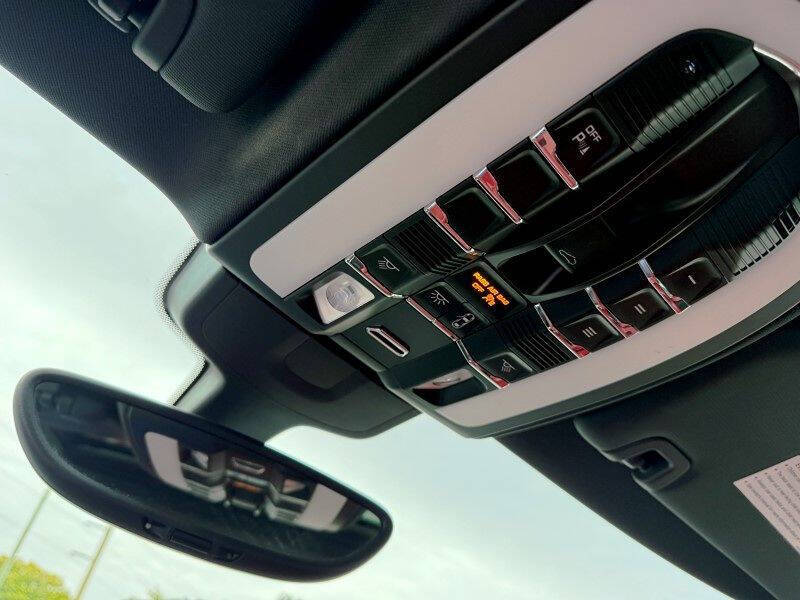 2014 Porsche Panamera 4S