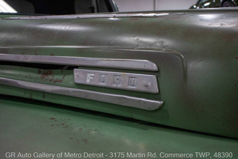 1949 Ford F-1