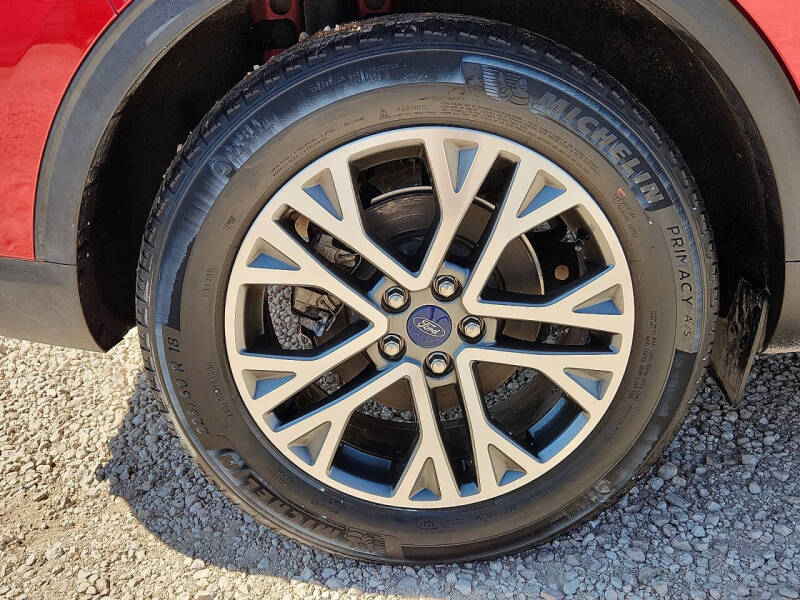 2022 Ford Escape SEL