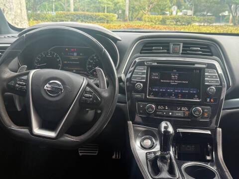 2021 Nissan Maxima 3.5 SR