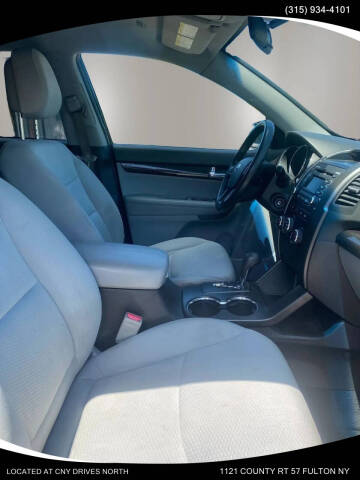 2013 Kia Sorento LX