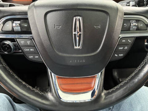 2018 Lincoln Navigator Select