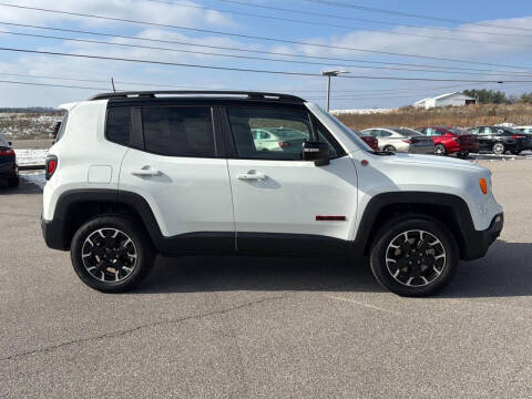 2023 Jeep Renegade Trailhawk