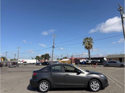 2013 Mazda MAZDA3 i Touring