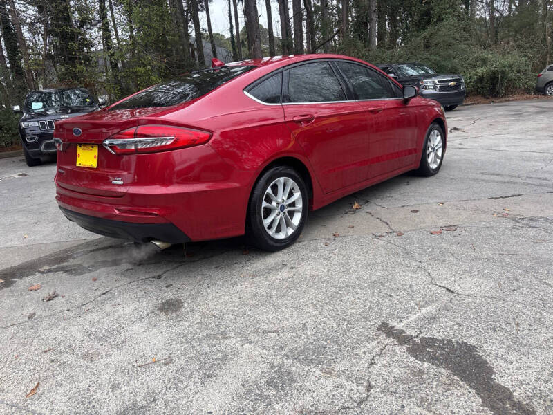 2020 Ford Fusion SE