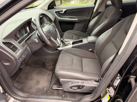 2016 Volvo XC60 T5 Drive-E
