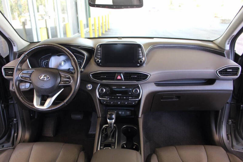 2019 Hyundai Santa Fe Ultimate 2.4L