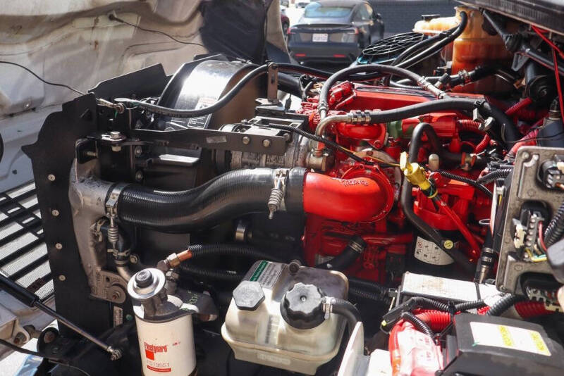 2016 Freightliner M2 106