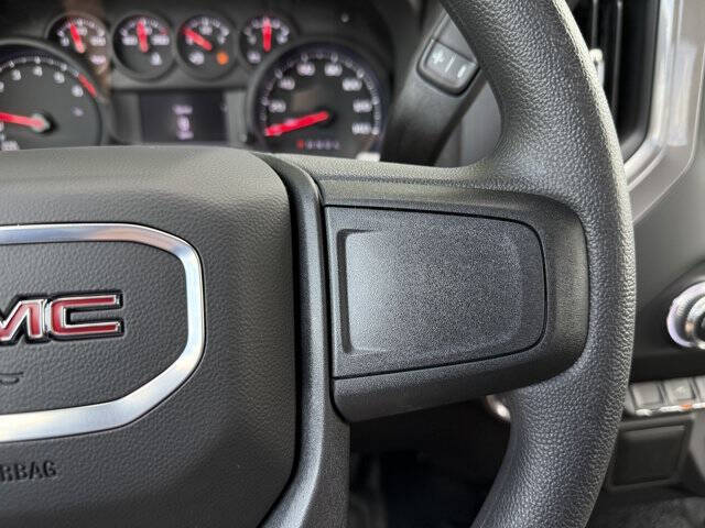 2025 GMC Sierra 1500 Pro