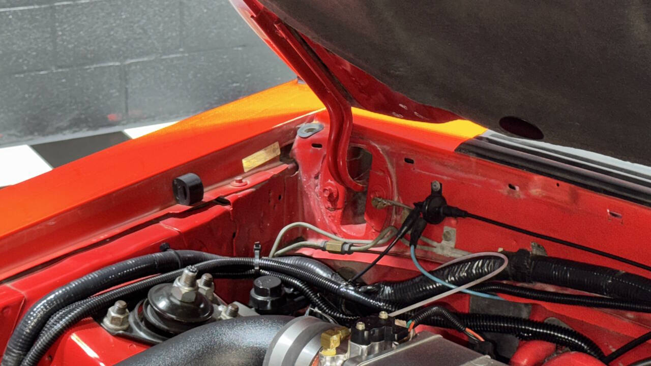 1992 Ford Mustang 48